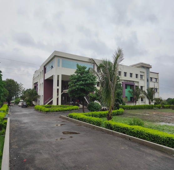 Dr. Rajendra Gode College of Pharmacy, Malkapur